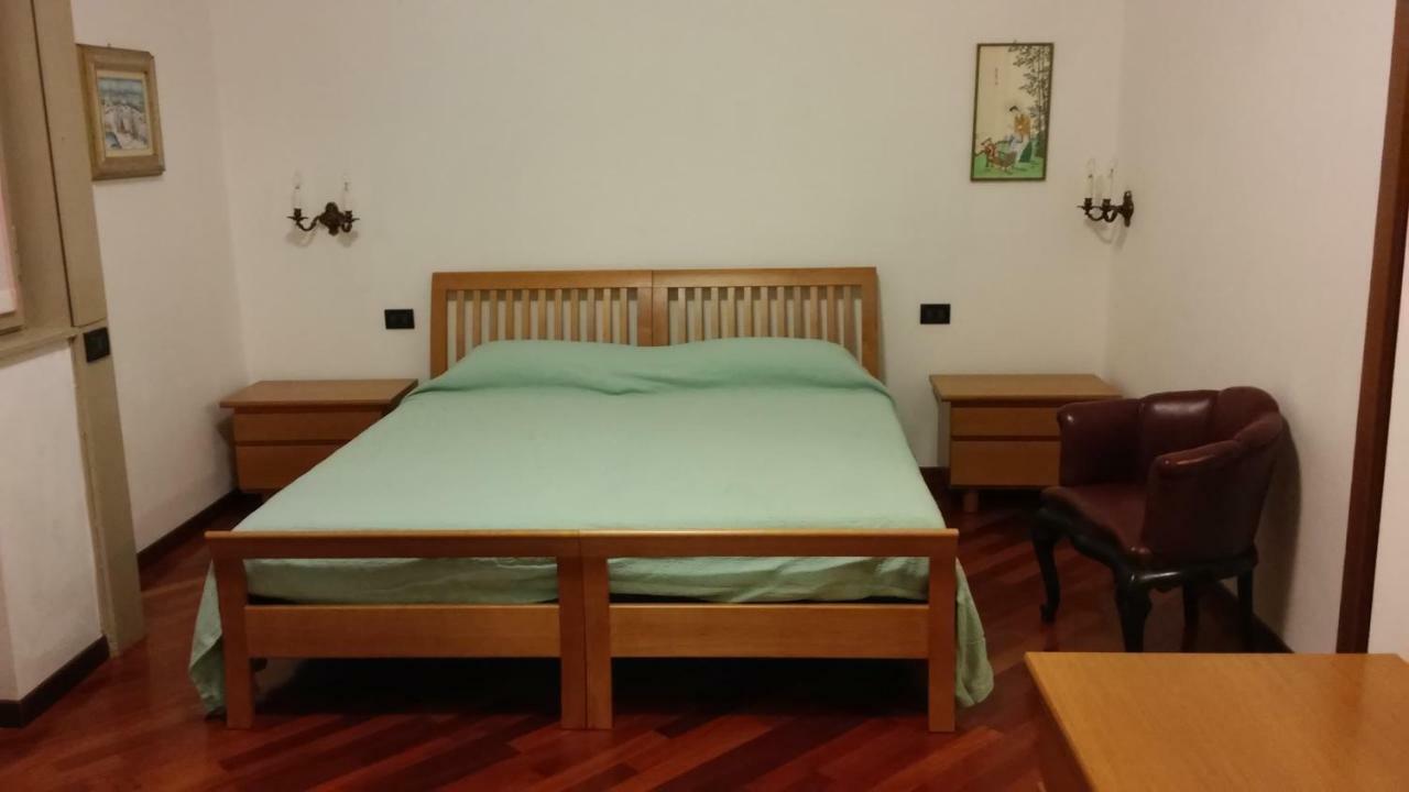Emi Apartment Bollate Dış mekan fotoğraf